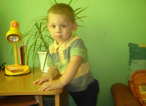 Oskar:*