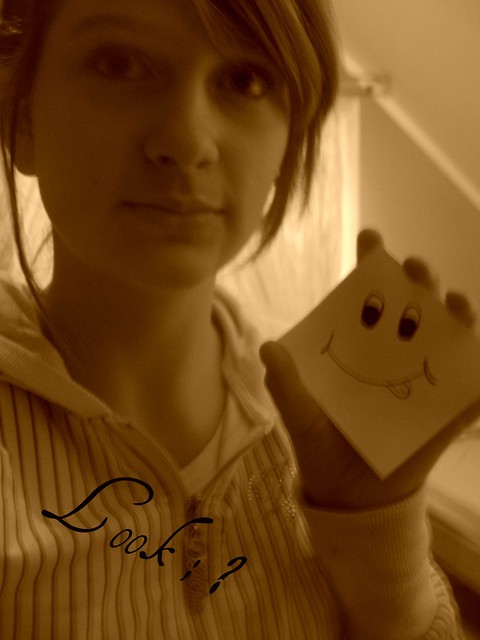 Look ; >