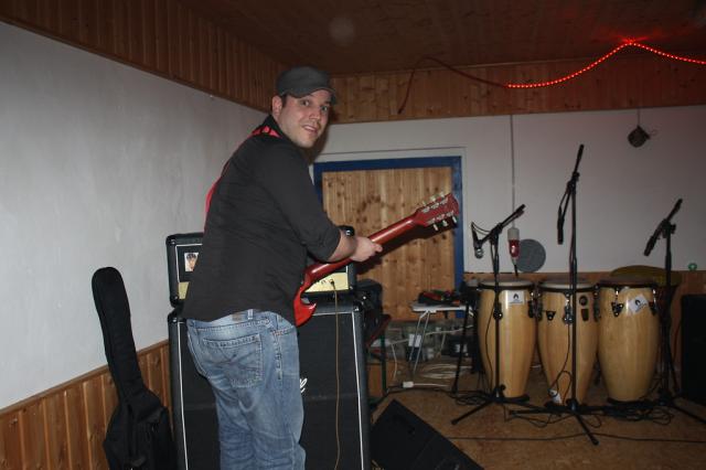 Florian - guitar