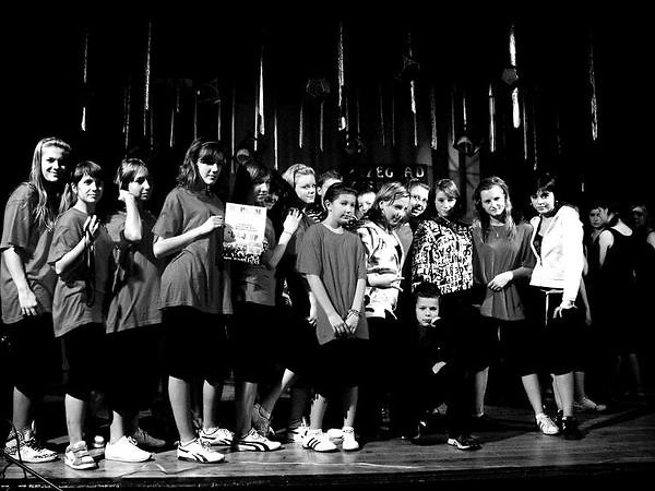 Leg-Jump.;*