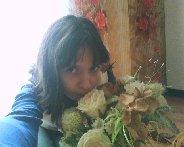 ...ello... =)