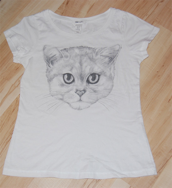 1. Kitty by h&m