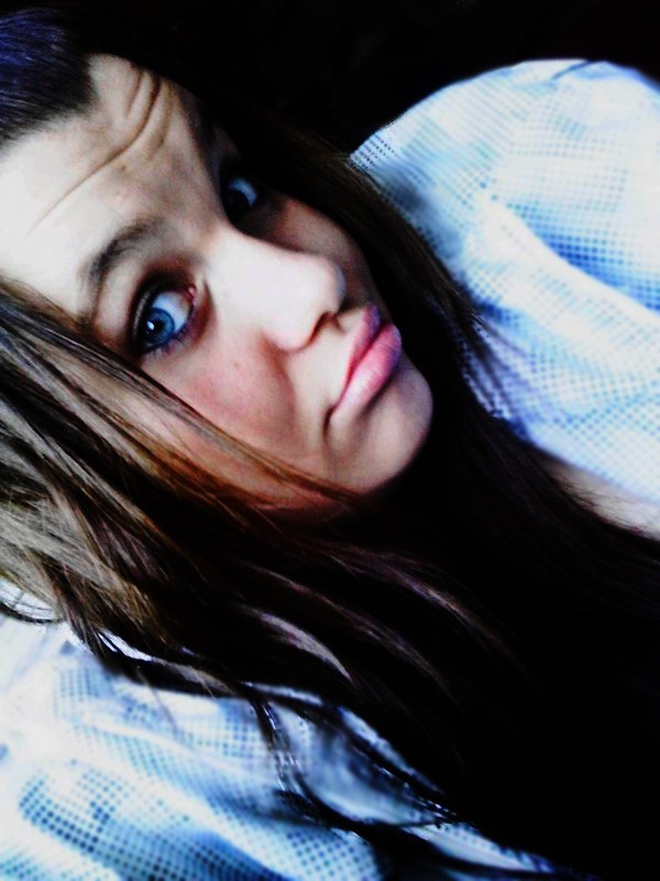 no hello xD haha ; ) 