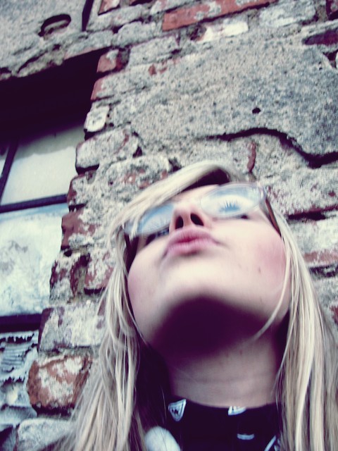 dziurywnosie.