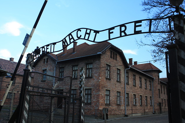 Arbeit Macht Frei, podobno..