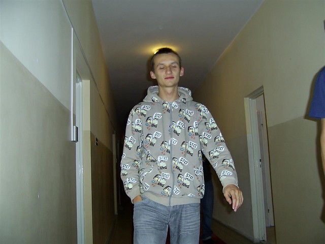 ~