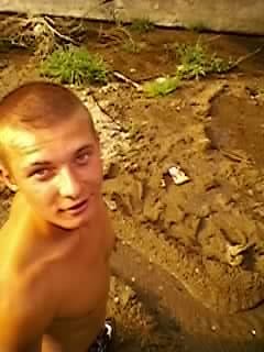 Mj Bartu < 33