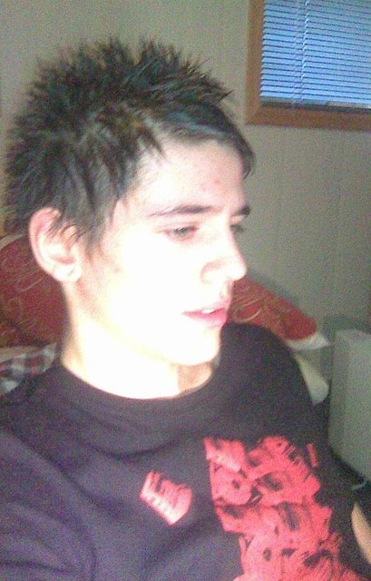 hahah emo :P