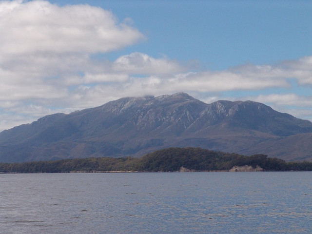 Mt Sorell, 1144m, z Sarah Is.