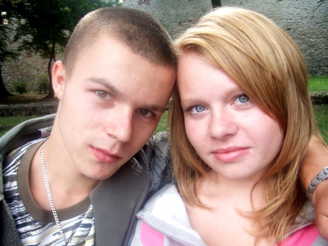 NIE PATRZE NA MNIE !!!! ;) :/