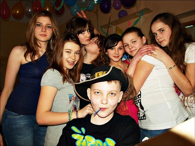 Cee.
