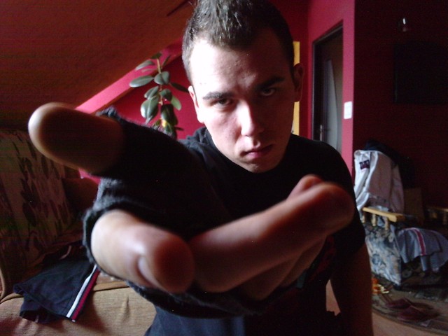 Take my hend... 