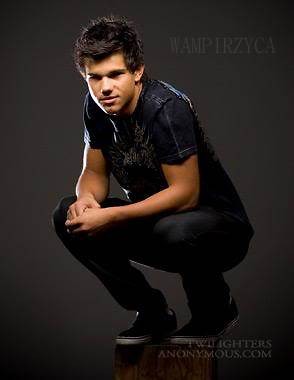 Tay ; **