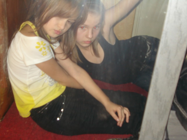 Taakie bez sensuu ; ]