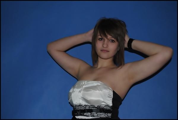 < 33 