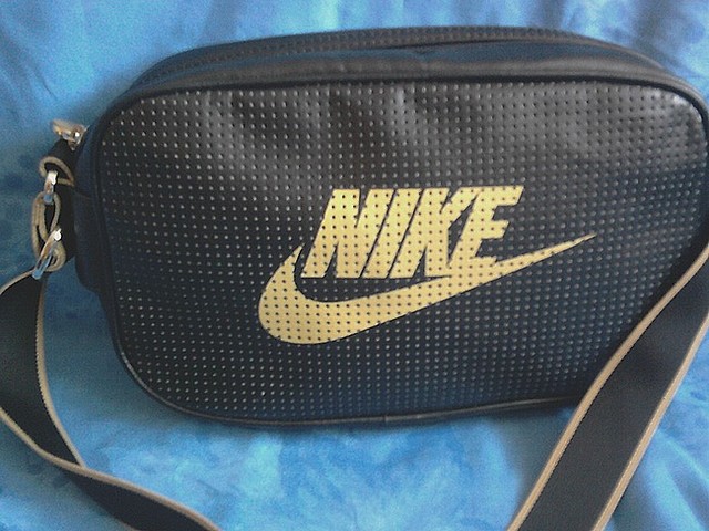 02.Torebka Nike