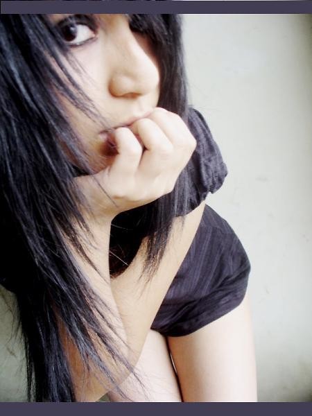 Cute or Sweet Babe .! ` . < 3