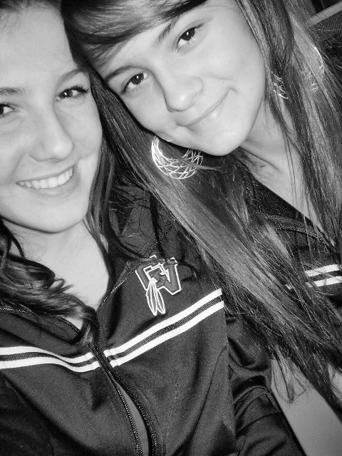 Nicole :)