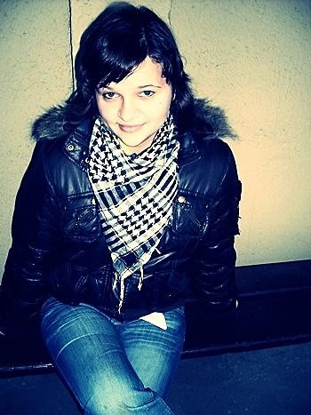 lOFFFf < 333 ;****