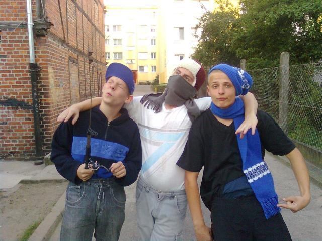 Z Debilami ...  ;P