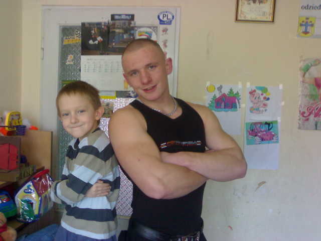 z braciszkiem;p