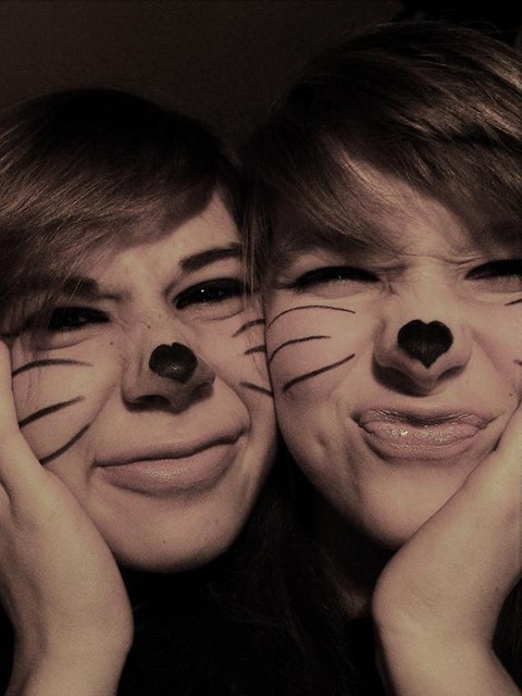 mia ;]]