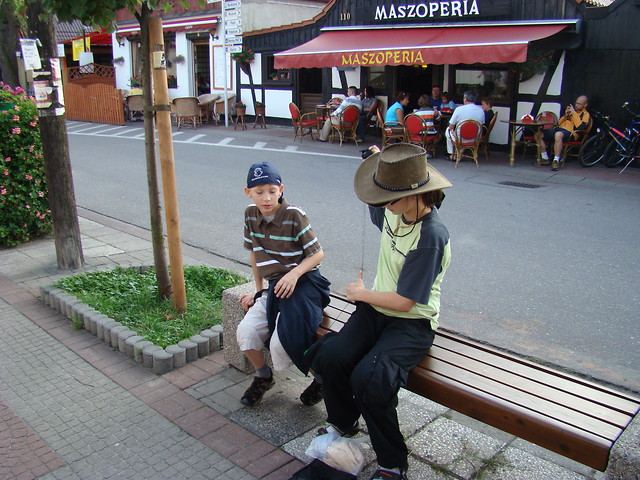 ja i moja siostra nad morzem