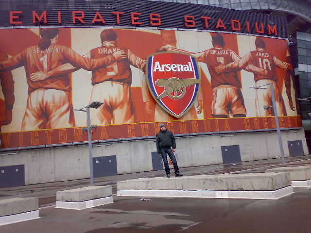 Na Tle Stadionu Arsenala =]