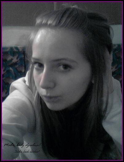 Paula ;** 