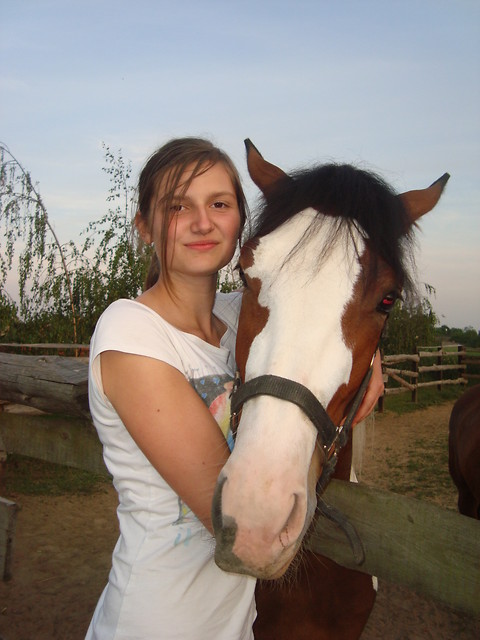 1oo lat ;*