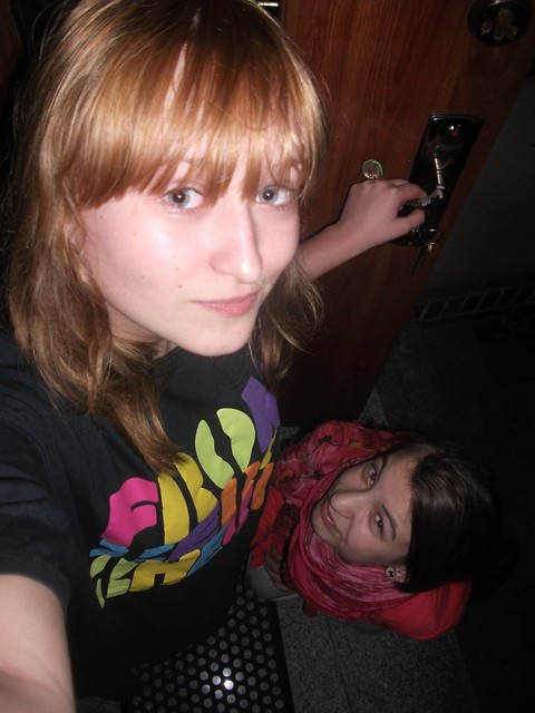 niedziela ; >