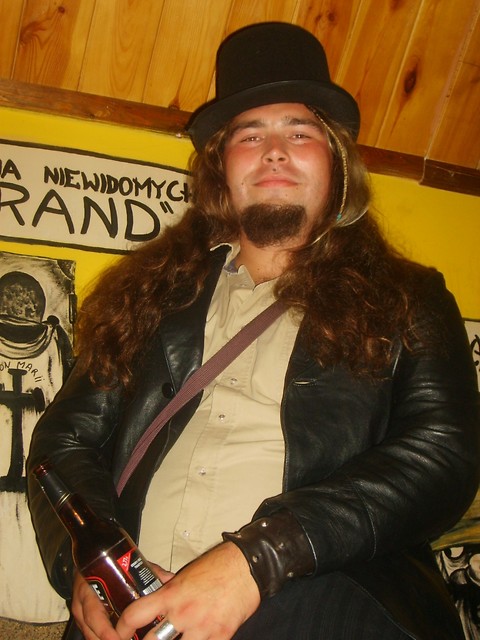 HELLWOOD