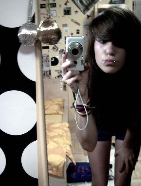 emo hyahaha