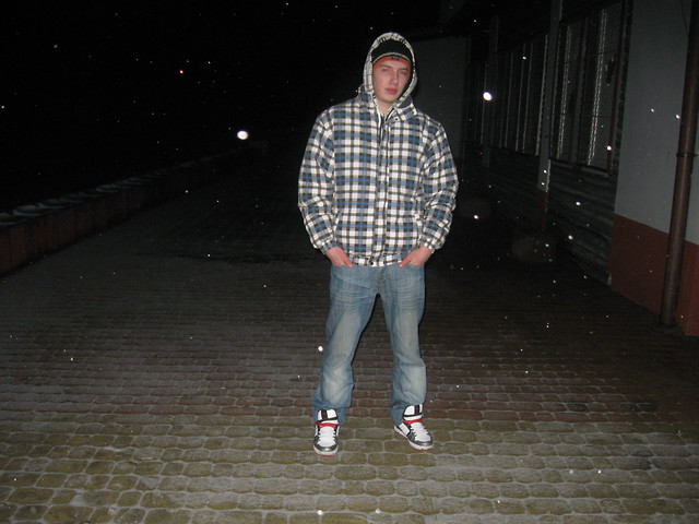 Hmmmm ;> Zimoowo ;D