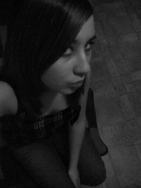 kiss ; **