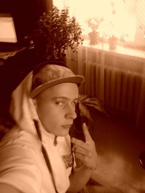 Elo;D Peace!