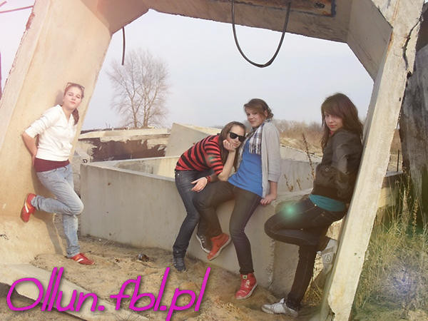 by.Wiki