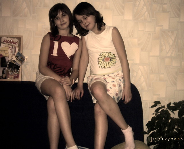 z Izzz:*