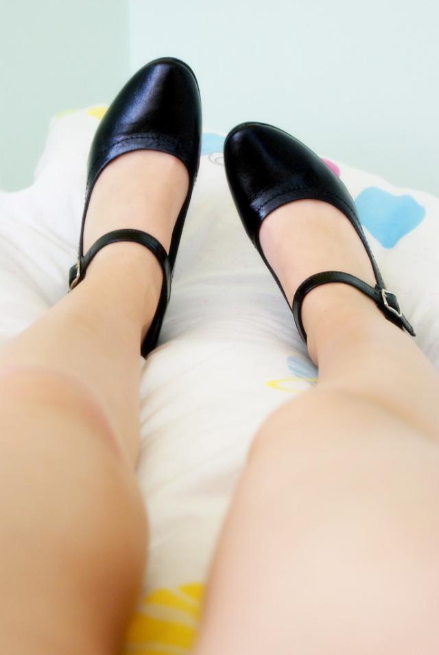 ;3