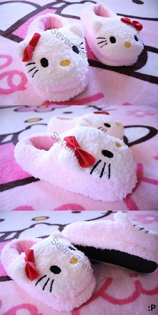 Hello kitty Kapcie pluszaki !! 