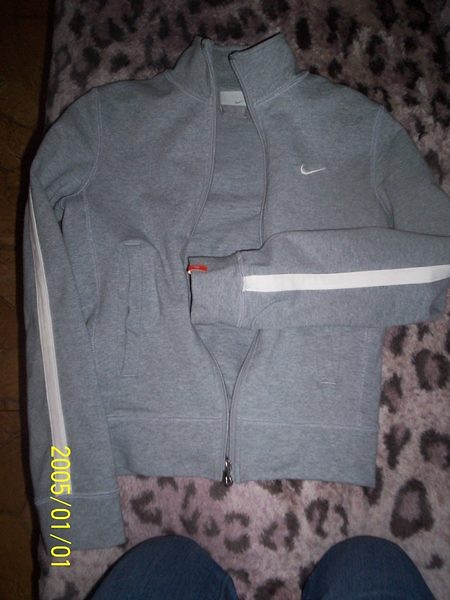 WSPANIAA BLUZA NIKE!