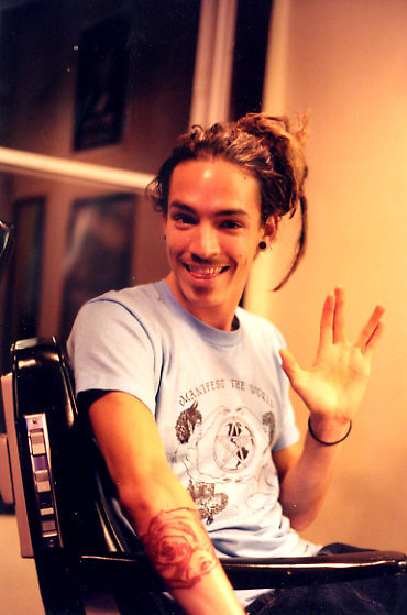 incubus- love hurts 