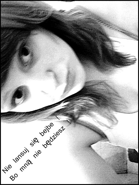 Maxymalnie wkurwiona.