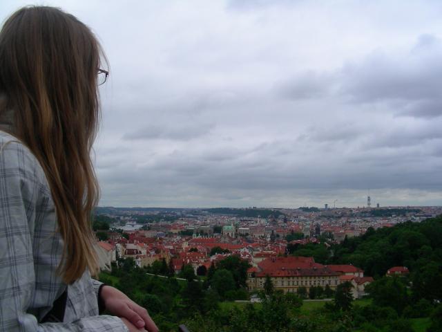 We love Prague ; **