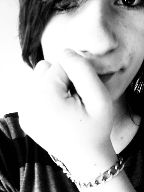 dlaczego udajesz ? ..