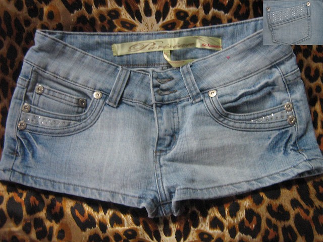 Szorty jeansowe. !