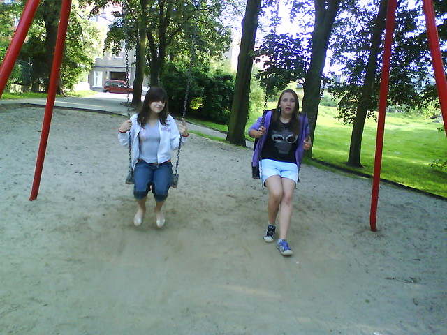 Z     Andzi :**