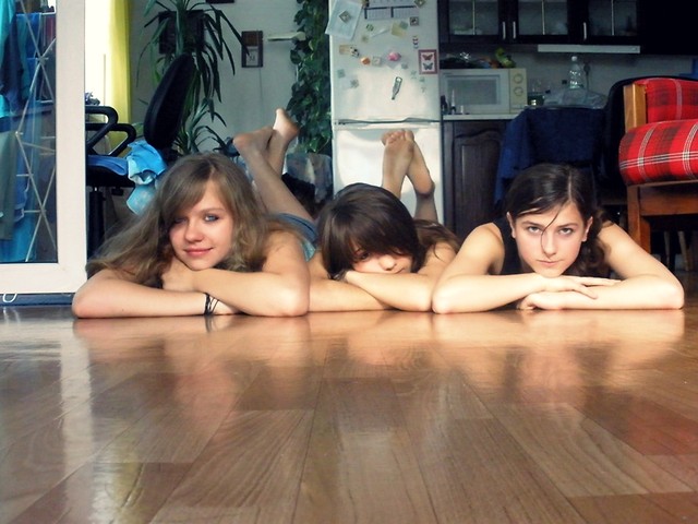 Niach niach niach.