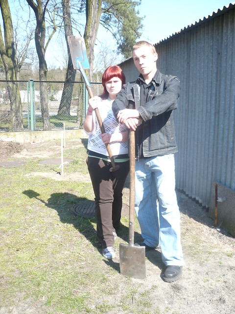 SADZENIE DRZEW :D