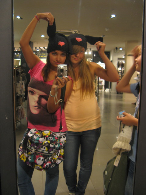 Shopping . 